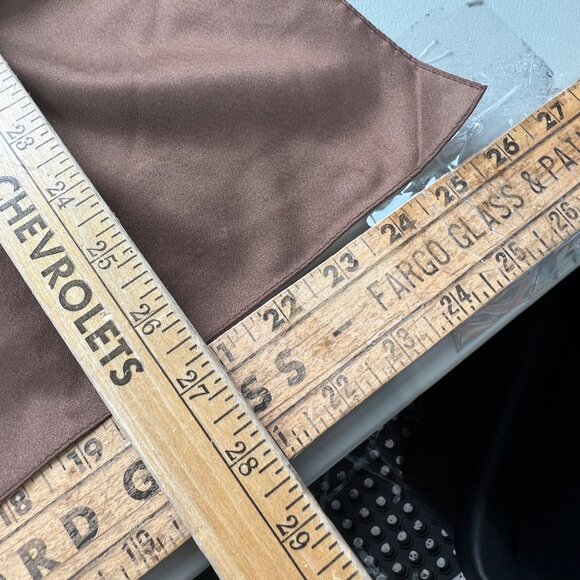 Vintage Square Scarf Size One Neck Wrap Bandana Lightweight Brown Polyester - Picture 3 of 3